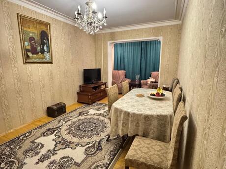 3 otaqlı köhnə tikili - Azadlıq Prospekti m. - 90 m²