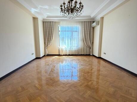 4 otaqlı yeni tikili - İçəri Şəhər m. - 208 m²