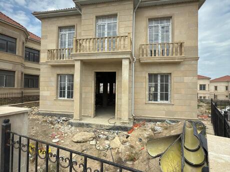 6 otaqlı həyət evi/bağ evi - Nardaran q. - 230 m²