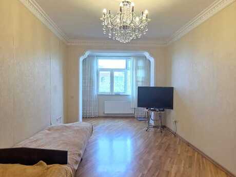 3 otaqlı köhnə tikili - Xırdalan - 90 m²