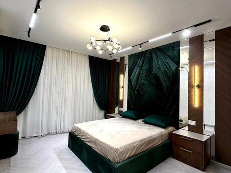 3 otaqlı yeni tikili - 8 Noyabr m. - 148 m²