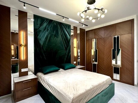 3 otaqlı yeni tikili - 8 Noyabr m. - 148 m²
