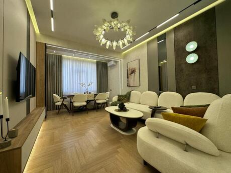 3 otaqlı yeni tikili - Gənclik m. - 118 m²