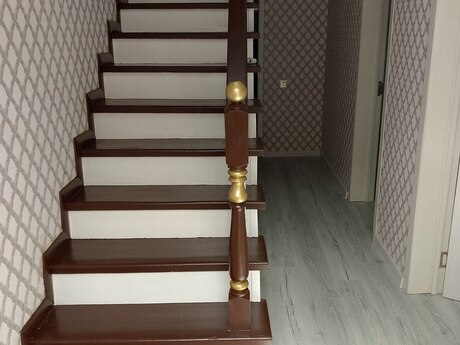 4 otaqlı həyət evi/bağ evi - Xırdalan - 110 m²