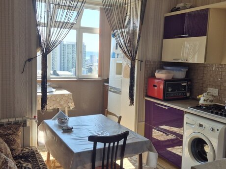 3 otaqlı köhnə tikili - Həzi Aslanov m. - 80 m²