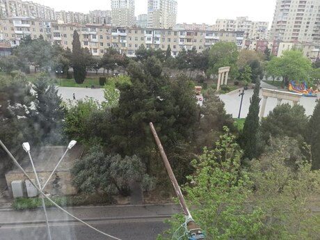 2 otaqlı köhnə tikili - Xalqlar Dostluğu m. - 48 m²