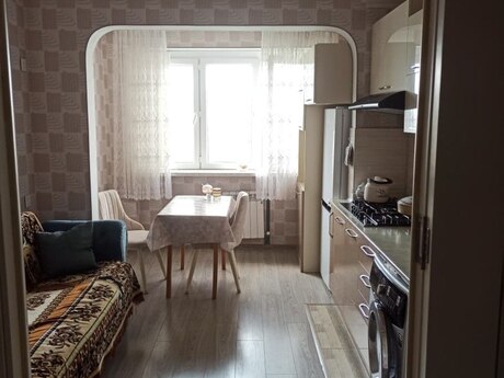 3 otaqlı köhnə tikili - Xalqlar Dostluğu m. - 85 m²