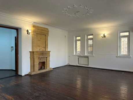 Obyekt - İçəri Şəhər m. - 150 m²
