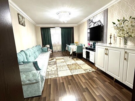 3 otaqlı köhnə tikili - Bakıxanov q. - 73 m²