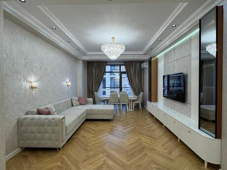 4 otaqlı yeni tikili - Nəriman Nərimanov m. - 200 m²
