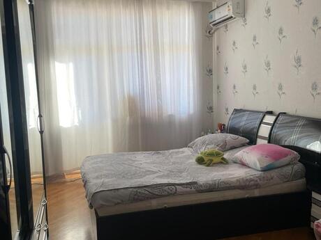 Elan №6117965 - Bakı, Neftçilər m., 3 otaqlı, 80 m², 7/13 mərtəbə