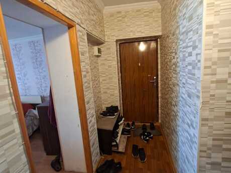 3 otaqlı köhnə tikili - İnşaatçılar m. - 75 m²