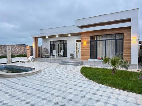 4 otaqlı həyət evi/bağ evi - Mərdəkan q. - 180 m²