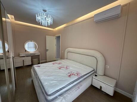 3 otaqlı yeni tikili - Bakmil m. - 90 m²