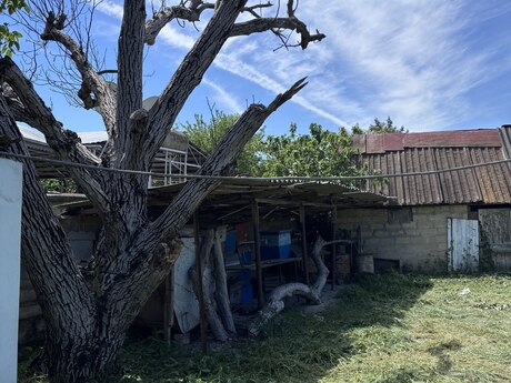 4 otaqlı həyət evi/bağ evi - Ağsu - 85 m²