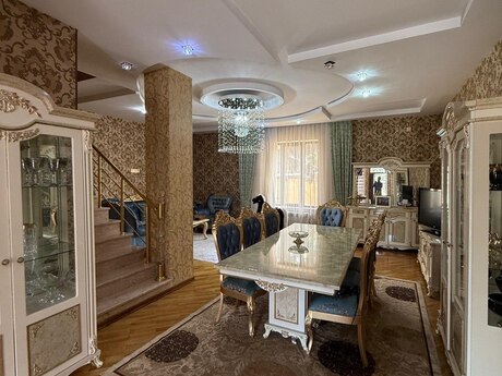 6-комн. дом/дача - пос. М. Расулзаде - 270 м²
