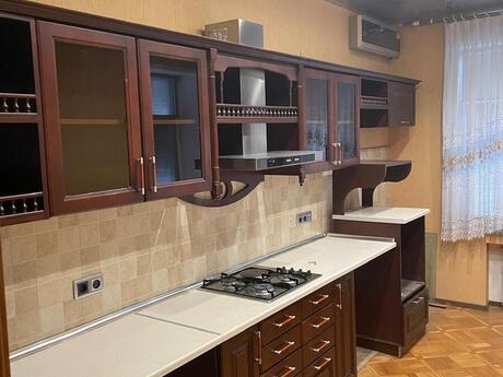 3 otaqlı yeni tikili - Nizami m. - 135 m²