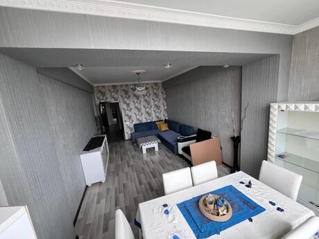 2 otaqlı yeni tikili - Bakıxanov q. - 75 m²