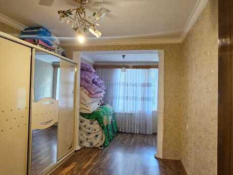 2 otaqlı köhnə tikili - Xırdalan - 67 m²