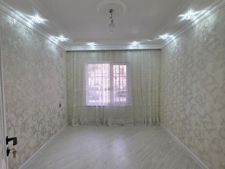 Elan №6118061 - Bakı, Qaraçuxur q., 2 otaqlı, 60 m², 1/9 mərtəbə