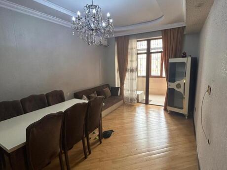 Elan №6118075 - Bakı, İnşaatçılar m., 2 otaqlı, 70 m², 12/13 mərtəbə