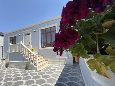 4 otaqlı həyət evi/bağ evi - Məmmədli q. - 120 m²