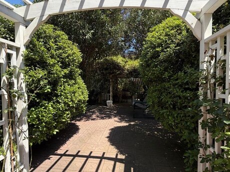 5 otaqlı həyət evi/bağ evi - Mərdəkan q. - 300 m²