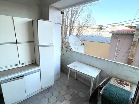 2 otaqlı köhnə tikili - Bakıxanov q. - 51 m²