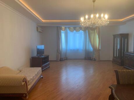 Объявление №6118143 - Баку, м. Низами, 3-комн., 140 м², 11/12 этаж