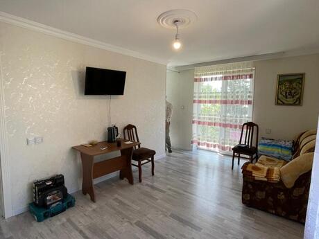 1 otaqlı köhnə tikili - Bakıxanov q. - 30 m²