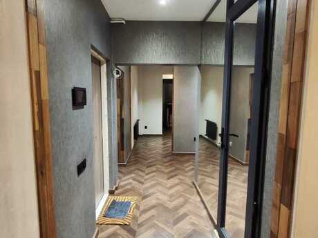 2 otaqlı köhnə tikili - Əhmədli m. - 64 m²