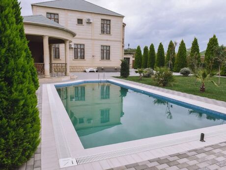 7 otaqlı həyət evi/bağ evi - Bilgəh q. - 360 m²