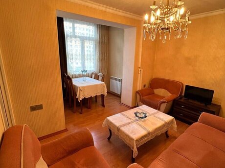 2 otaqlı köhnə tikili - Nəsimi r. - 45 m²