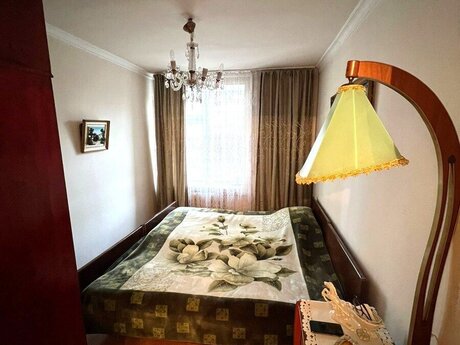 2 otaqlı köhnə tikili - Nəsimi r. - 45 m²