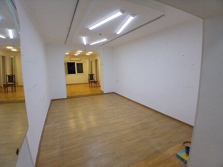 Объект - м. Элмляр Академиясы - 60 м²