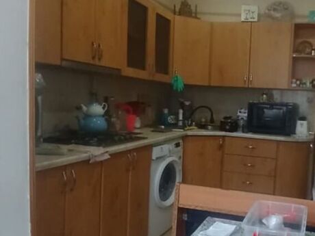 3 otaqlı köhnə tikili - Nəsimi m. - 80 m²