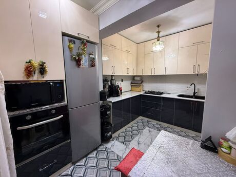 3 otaqlı köhnə tikili - Memar Əcəmi m. - 85 m²
