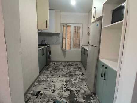 2 otaqlı həyət evi/bağ evi - Hövsan q. - 54 m²