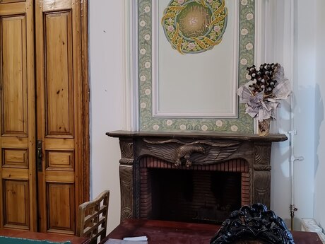 10 otaqlı köhnə tikili - Nizami m. - 414 m²