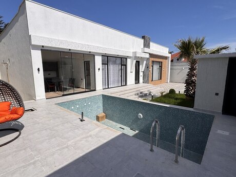 4 otaqlı həyət evi/bağ evi - Mərdəkan q. - 180 m²
