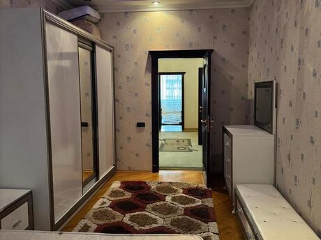 Объявление №6118328 - Баку, м. Шах Исмаил Хатаи, 3-комн., 135 м², 2/18 этаж
