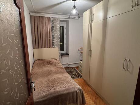 3 otaqlı köhnə tikili - 20 Yanvar m. - 65 m²