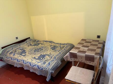 1 otaqlı həyət evi/bağ evi - Yeni Günəşli q. - 50 m²