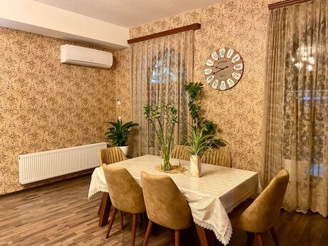 4 otaqlı həyət evi/bağ evi - Mərdəkan q. - 155 m²