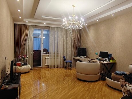 Объявление №6078636 - Баку, м. Мемар Аджеми, 3-комн., 155 м², 16/17 этаж