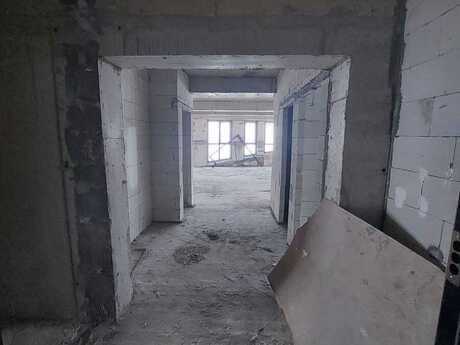 4 otaqlı yeni tikili - Bayıl q. - 303 m²