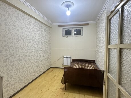 3 otaqlı köhnə tikili - Qaraçuxur q. - 60 m²
