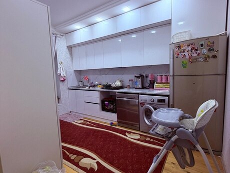 4 otaqlı həyət evi/bağ evi - Binə q. - 100 m²