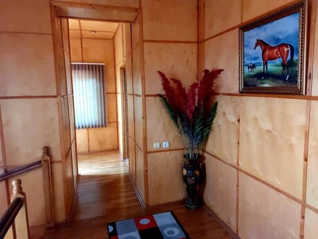 5 otaqlı həyət evi/bağ evi - Xaçmaz - 200 m²