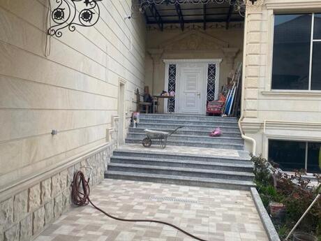 8 otaqlı həyət evi/bağ evi - Köhnə Günəşli q. - 700 m²